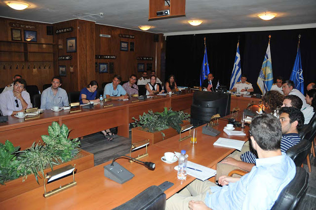 Επίσκεψη Ελληνοαμερικάνικου Ινστιτούτου στο Αρχηγείο Στόλου - Φωτογραφία 2