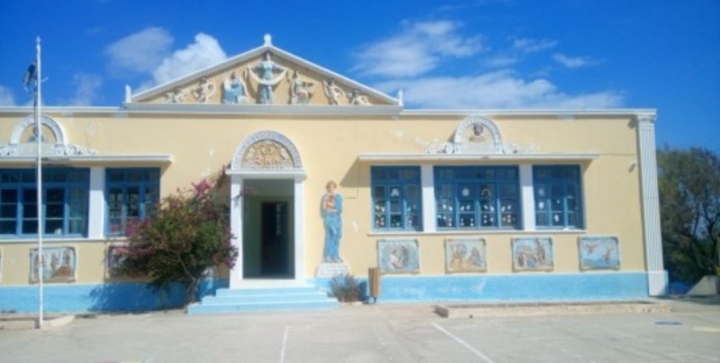 Το πιο όμορφο σχολείο της Ελλάδας βρίσκεται στην Κάρπαθο - Φωτογραφία 1