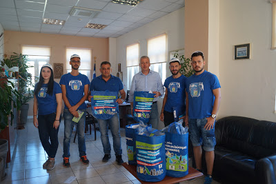 Σακούλες για ανακυκλώσιμες συσκευασίες μοιράστηκαν στα νοικοκυριά του Δήμου Ζίτσας - Φωτογραφία 1