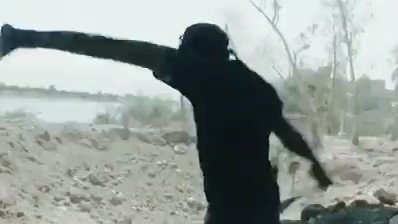 Έπεσε η Μοσούλη!!..Μαζικές αυτοκτονίες των Ισλαμιστών(εικόνες-βίντεο) - Φωτογραφία 20