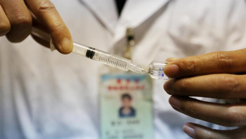 Υποχρεωτικά θα εμβολιάζονται τα παιδιά στη Γαλλία - Φωτογραφία 1