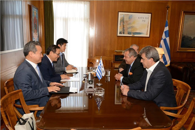 Συναντήσεις ΥΕΘΑ Πάνου Καμμένου με τους Πρέσβεις της Βραζιλίας και της Δημοκρατίας της Κορέας - Φωτογραφία 1