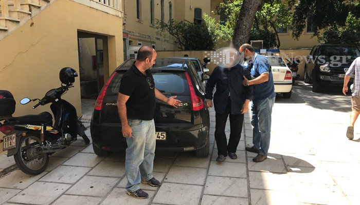 Σε ψυχιατρική παρακολούθηση ο 85χρονος που σκότωσε απο λάθος τον γιό του - Φωτογραφία 2