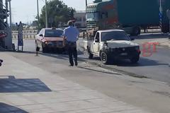 Απίστευτο περιστατικό στην Πάτρα - Τσιγγάνοι πέρασαν με κόκκινο, τράκαραν ταξί και έδειραν τον επιβάτη