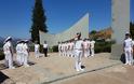 Η ΣΝΔ απέδωσε φόρο τιμής στα θύματα Β΄ΠΠ με κατάθεση στεφάνων σε Δίστομο και Καλάβρυτα (12 ΦΩΤΟ) - Φωτογραφία 9