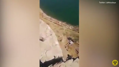 Τα του Καίσαρος τω Καίσαρι:Ιρακινοί στρατιώτες πετάνε στον γκρεμό ισλαμιστές του ISIS (video) - Φωτογραφία 1