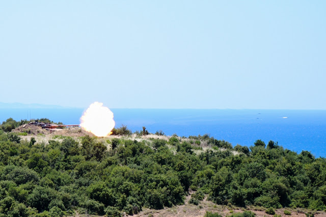 Βολές Αρμάτων Μάχης από το Δ΄ Σώμα Στρατού - Φωτογραφία 2