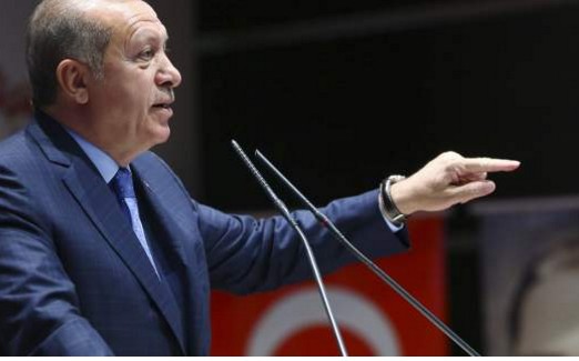 Ερντογάν: Η Δύση να αποφασίσει αν θα στηρίξει τους τρομοκράτες ή τον τουρκικό λαό - Φωτογραφία 1
