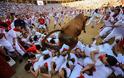 Pamplona bull run-Κραυγές και αίμα στην ταυροδρομία του τρόμου