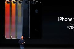 Το iphone 8 έρχεται σε μια αγορά που οι τιμές πέφτουν και θα τα καταφέρει να κερδίσει το στοίχημα?