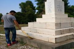 Οι σπουδαστές του Δ.ΙΕΚ Ναυπλίου καθάρισαν τα μνημεία του ΚΕΜΧ