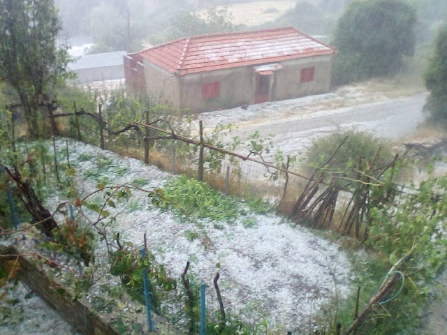 Το χαλάζι Ισοπέδωσε το Μέτσοβο... [photos] - Φωτογραφία 3