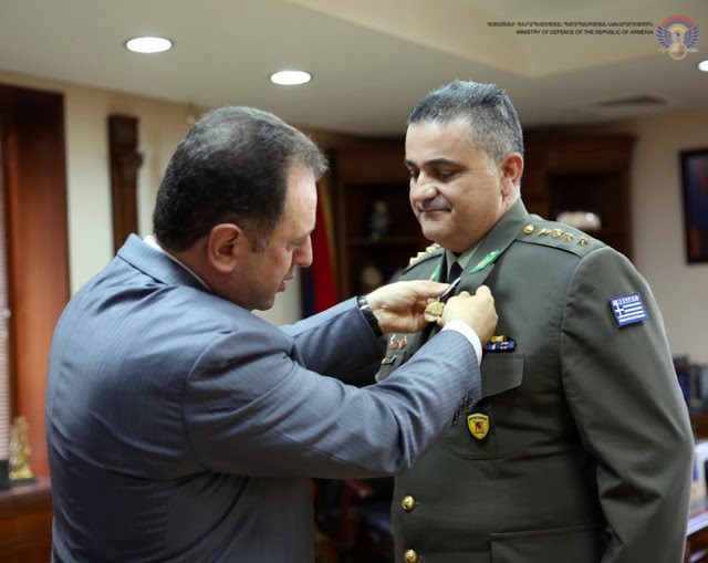 Γιατί ο ΥΕΘΑ της Αρμενίας παρασημοφόρησε τον Συνταγματάρχη (ΤΘ) Γεώργιο Μαυροειδή (ΦΩΤΟ) - Φωτογραφία 1