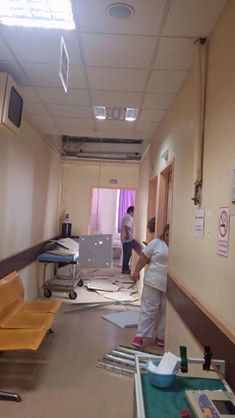 Νοσοκομείο Χίου: Κατέρρευσε μέρος της οροφής στην παθολογική - Φωτογραφία 7