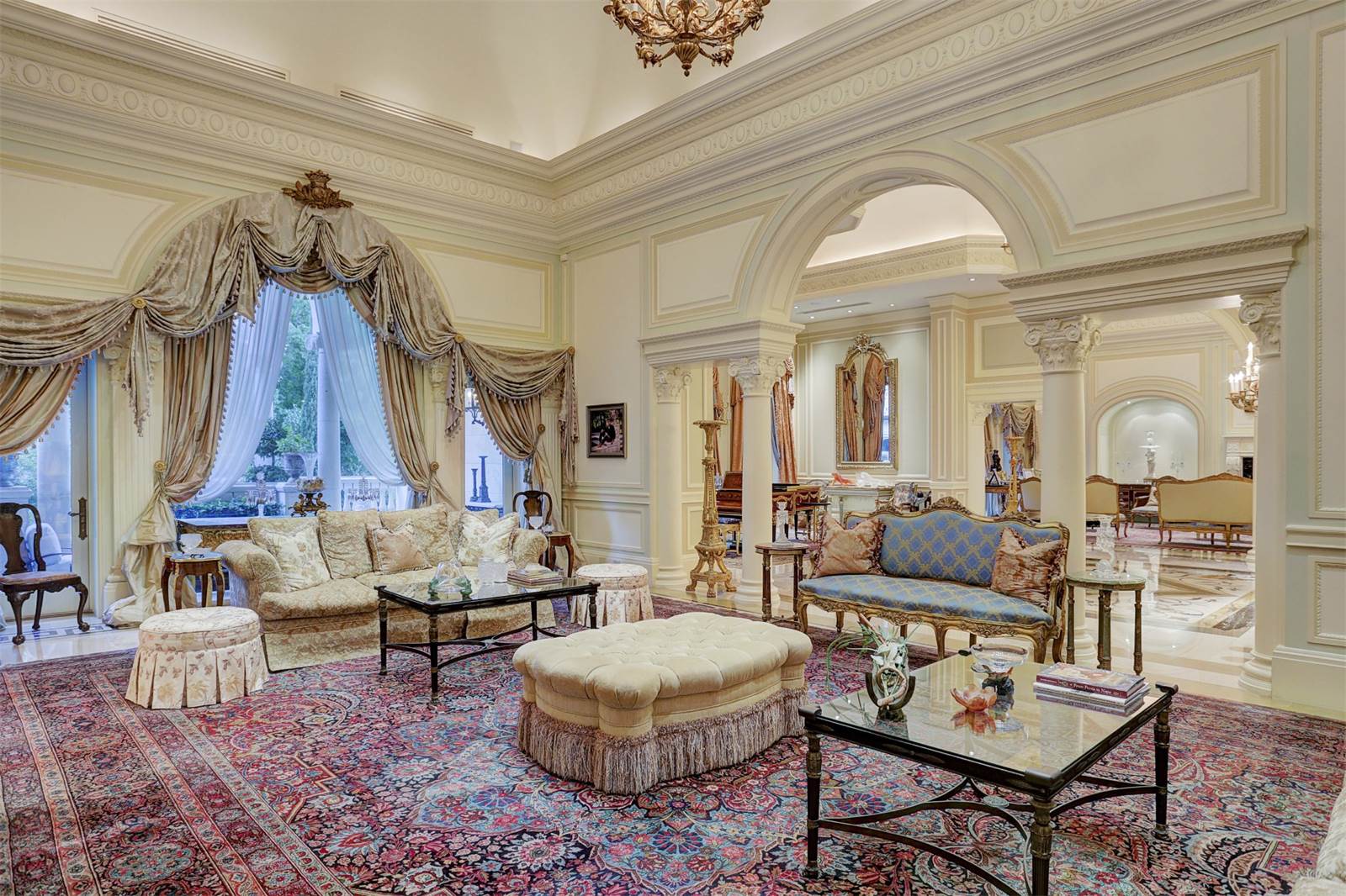 LA PERSE Πως είναι να ζεις σε ένα παλάτι $30.000.000; - Φωτογραφία 4