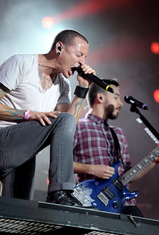 Chester Bennington: Η φωνή που έφτασε στην κορυφή τους Linkin Park - Μια ζωή φτιαγμένη από αγκάθια - Φωτογραφία 4