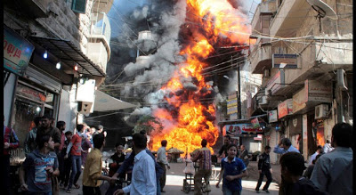 Συρία: 25λεπτο ποτ πουρί τρόμου και φρίκης στα πεδία των μαχών.(Video) - Φωτογραφία 1