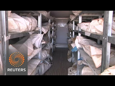 Εκατοντάδες πτώματα τζιχαντιστών του ISIS σε ψυγεία μετά την ήττα τους στην Σύρτη της Λιβύης(Video) - Φωτογραφία 1