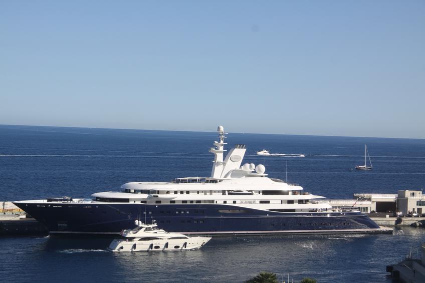 Al Mirqab: Το yacht - παλάτι του σεΐχη του Κατάρ στη Σκιάθο [photos] - Φωτογραφία 4