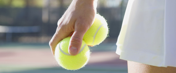 Ο λόγος που πρέπει να ταξιδεύετε πάντοτε με ένα μπαλάκι του τένις στην χειραποσκευή σας - Φωτογραφία 1