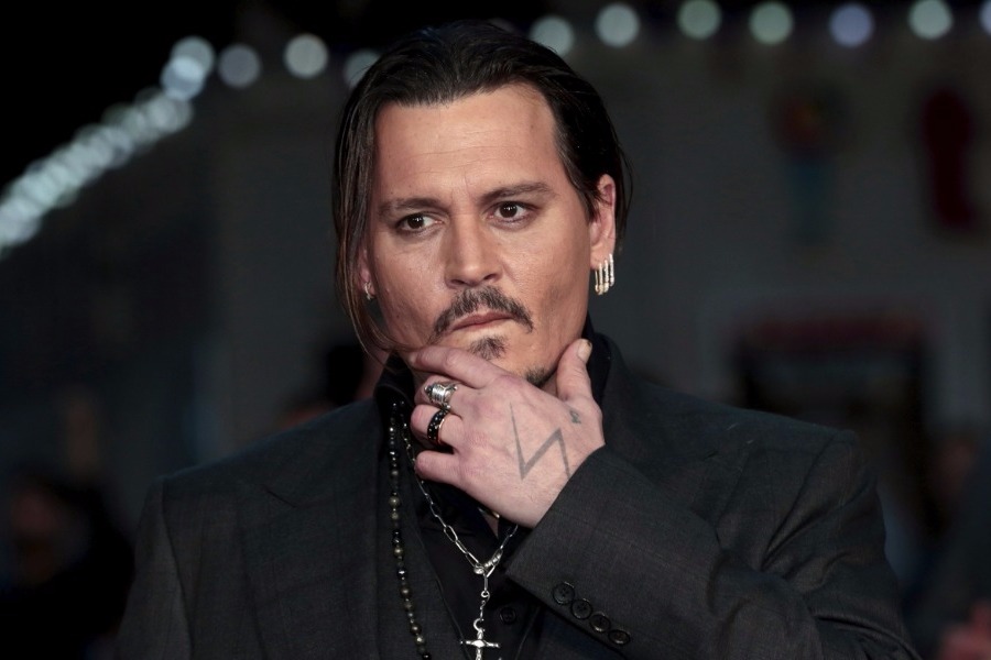 H πρώην ομάδα μάνατζερ του Johnny Depp αποκαλύπτει τα υπερβολικά έξοδά του - Φωτογραφία 1