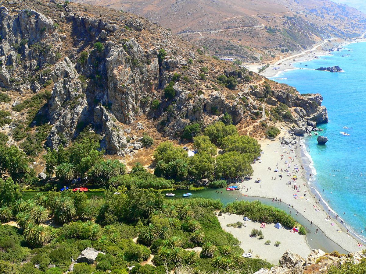 Η ελληνική παραλία που θυμίζει όαση στην έρημο - Φωτογραφία 5