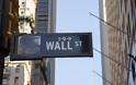 Wall Street: Μια ανάσα από τις 22.000 μονάδες ο Dow Jones – Πάρτι στις αγορές της Ευρώπης