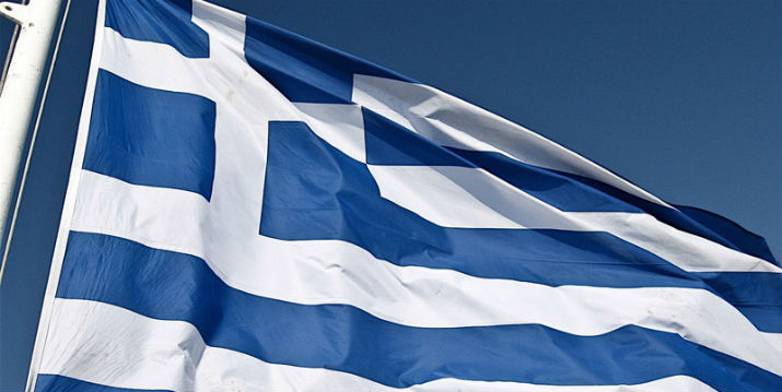 Η ελληνική σημαία δεν αποτελεί έπαθλο, ούτε ευκαιρία για κομπασμό (μια άποψη υπέρ του νέου ΠΔ) - Φωτογραφία 1