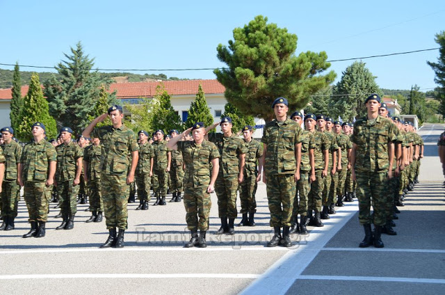 Λαμία: Ορκίστηκαν πίστη στην πατρίδα οι στρατιώτες της 2017 Ε’ ΕΣΣΟ (ΦΩΤΟ) - Φωτογραφία 6