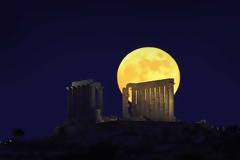 Πανσέληνος Αυγούστου: Ανοιχτοί στο κοινό 115 αρχαιολογικοί χώροι
