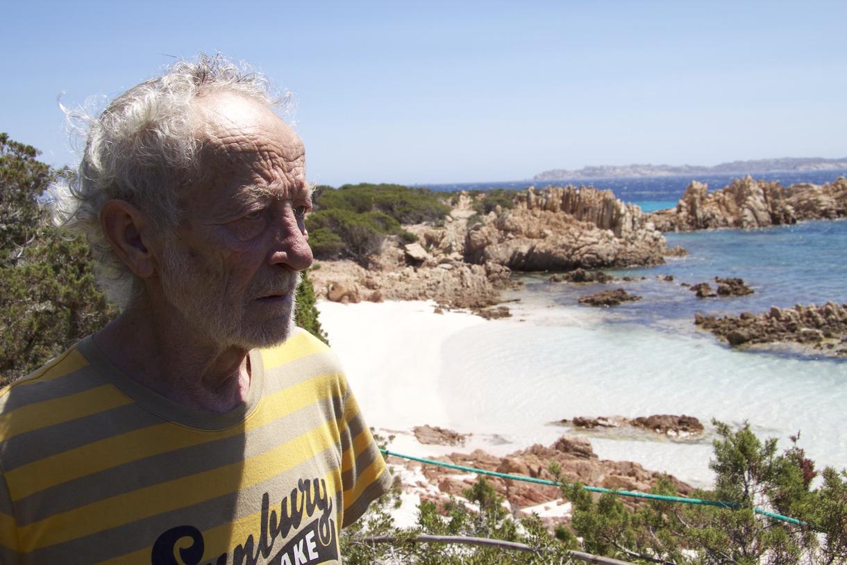 Η ιστορία ενός ανθρώπου που ζει ολομόναχος σε νησί της Μεσογείου 28 χρόνια! - Φωτογραφία 5