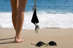 Οι πιο υπέροχες παραλίες της Ελλάδας για γυμνισμό