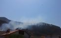 ΣΥΜΒΑΙΝΕΙ ΤΩΡΑ: Καίγονται τα Καμένα Βούρλα - Κινδυνεύουν σπίτια [photos] - Φωτογραφία 5