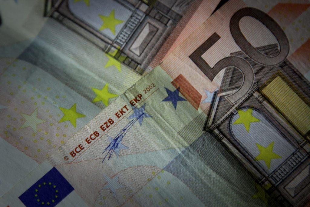 Δημόσιο: Μπόνους από 50 ως 450 ευρώ στους υπαλλήλους - Φωτογραφία 2