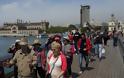 «ΤΟΥΡΙΣΜΟΦΟΒΙΑ» Μετά την Ισπανία διώχνουν τουρίστες σε Βενετία, Κροατία, Σκωτία -Στη Φλωρεντία τους καταβρέχουν [εικόνες] - Φωτογραφία 2