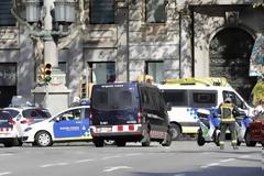 Σοβαρά τραυματισμένη η Ελληνίδα μάνα από το μακελειό της Βαρκελώνης - Από 18 χώρες θύματα (φωτό, βίντεο)