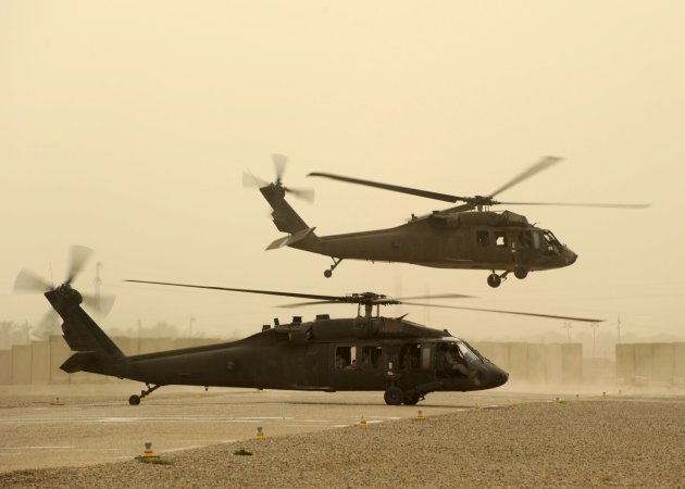ι ΗΠΑ φυγαδεύουν με ελικόπτερα τους «μυστικούς» τους, που δρούσαν μέσα στον ISIS - Φωτογραφία 1