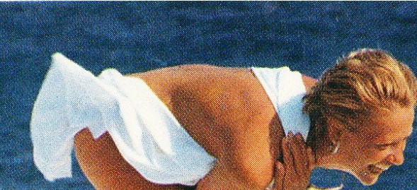 Η ιστορική φωτογράφιση της 41χρονης Ζ.Λάσκαρη στο Playboy - Η αμοιβή των 15 εκατ. δραχμών - Φωτογραφία 3