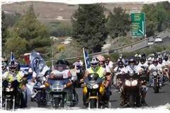 Τάσος Ισαάκ – Σολωμός Σολωμού: Το Χρονικό της πορείας των μοτοσικλετιστών