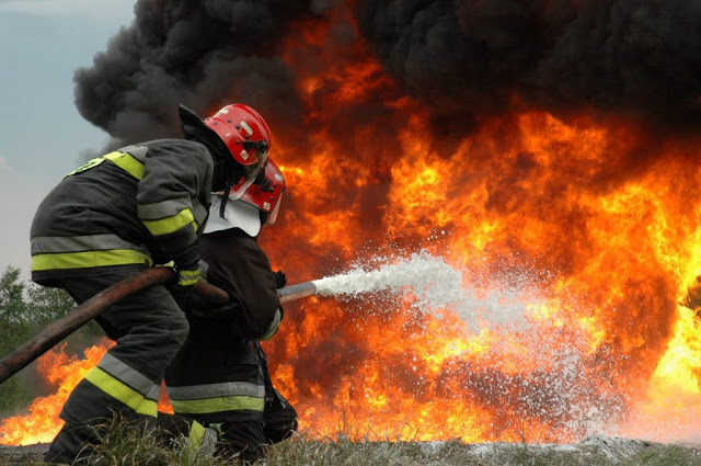ΠΟΜΕΝΣ για Πυρκαγιές: Δημόσιο «Ευχαριστώ» σε Πυροσβέστες, ΣΑ, ΕΔ και εθελοντές - Φωτογραφία 1