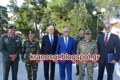 Φωτό από την τελετή παράδοσης - παραλαβής διοίκησης της Ταξιαρχίας Seebrig