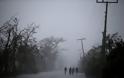 Σε κατάσταση φυσικής καταστροφής το Τέξας- Έφτασε ο τυφώνας Χάρβεϊ - Φωτογραφία 2