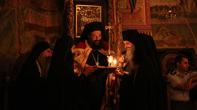 9556 - Η Κοίμηση της Θεοτόκου στον πανηγυρίζοντα Ιερό Ναό του Πρωτάτου, στην πρωτεύουσα του Αγίου Όρους (φωτογραφίες) - Φωτογραφία 14