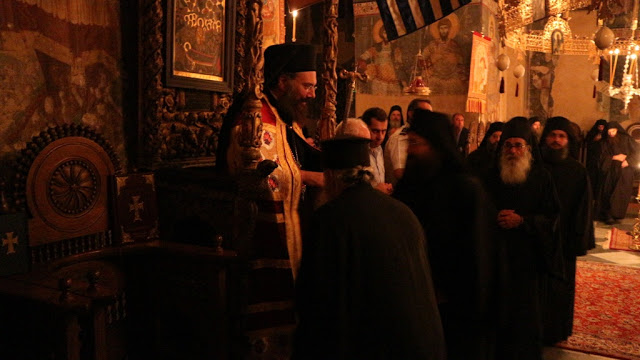 9556 - Η Κοίμηση της Θεοτόκου στον πανηγυρίζοντα Ιερό Ναό του Πρωτάτου, στην πρωτεύουσα του Αγίου Όρους (φωτογραφίες) - Φωτογραφία 16