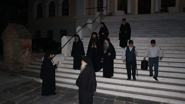 9556 - Η Κοίμηση της Θεοτόκου στον πανηγυρίζοντα Ιερό Ναό του Πρωτάτου, στην πρωτεύουσα του Αγίου Όρους (φωτογραφίες) - Φωτογραφία 4