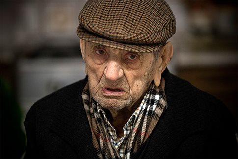 Φρανθίσκο Νούνιεθ Ολιβέρα: Ο γηραιότερος άνδρας του κόσμου - Φωτογραφία 1