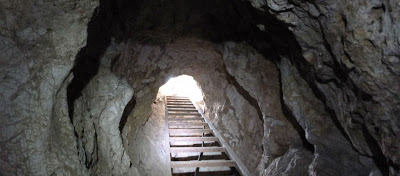 Η μυστική υπόγεια Αθήνα και τι κρύβεται σ' αυτήν (βίντεο) - Φωτογραφία 1
