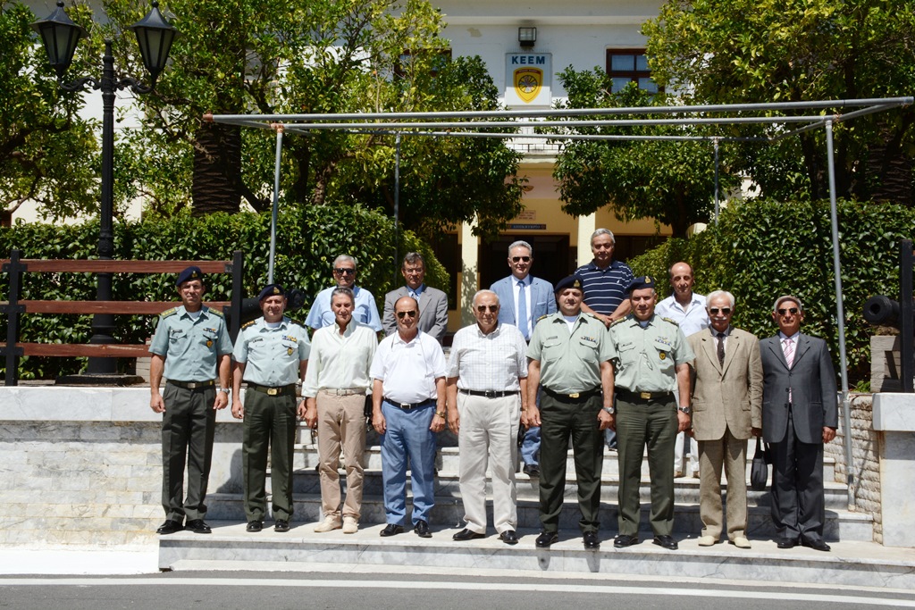 Επίσκεψη Διατελεσάντων Διοικητών ΚEEM και ΣEM, στις Εγκαταστάσεις τους (ΦΩΤΟ) - Φωτογραφία 3