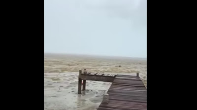 Απίστευτο:Ο τυφώνας Ιρμα άδειασε τον...Ωκεανό..!! (βίντεο) - Φωτογραφία 1