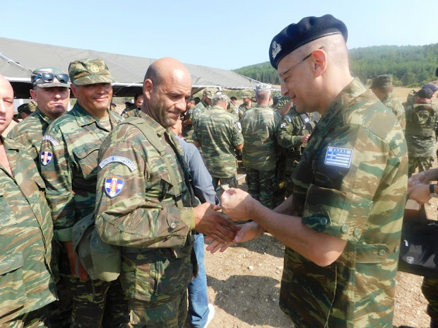 Παρουσία Αρχηγού ΓΕΣ στην Εκπαίδευση του ΤΕΘ ΣΙΔΗΡΟΚΑΣΤΡΟΥ και Επίσκεψή του στο ΕΦ ΠΡΟΜΑΧΩΝΑ - Φωτογραφία 8